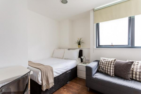 Chamber Street Residence I, London